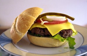 burger-945321_640