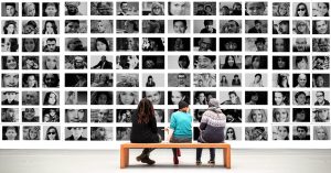 “Chi sta guardando quell’immagine?” Una nuova teoria topologica per l’intelligenza artificiale