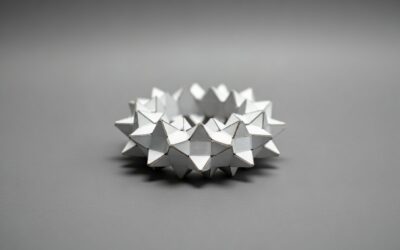 La sottile linea rossa (geometrica) tra tori e ciambelle